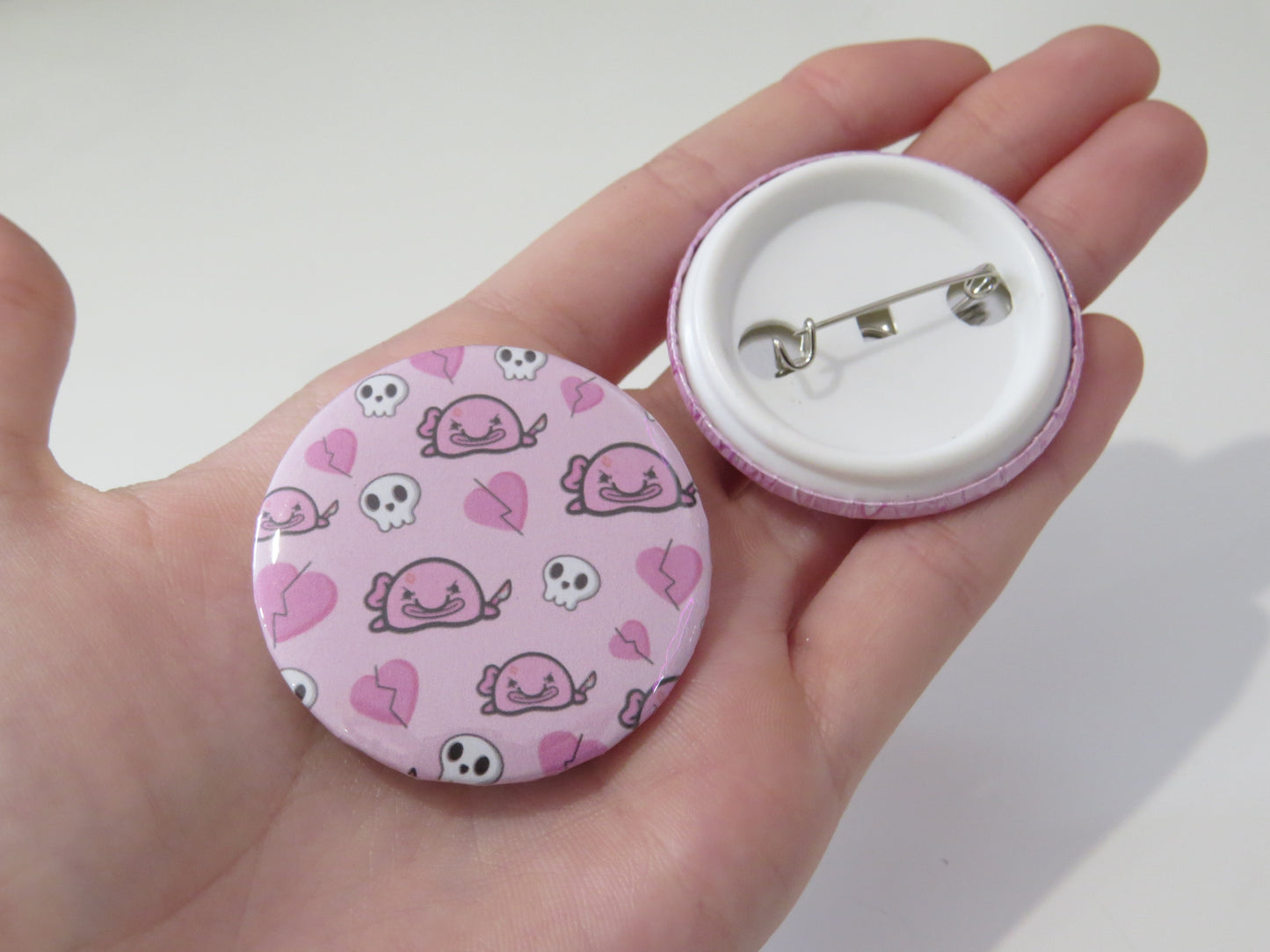 Knife Blobfish Button